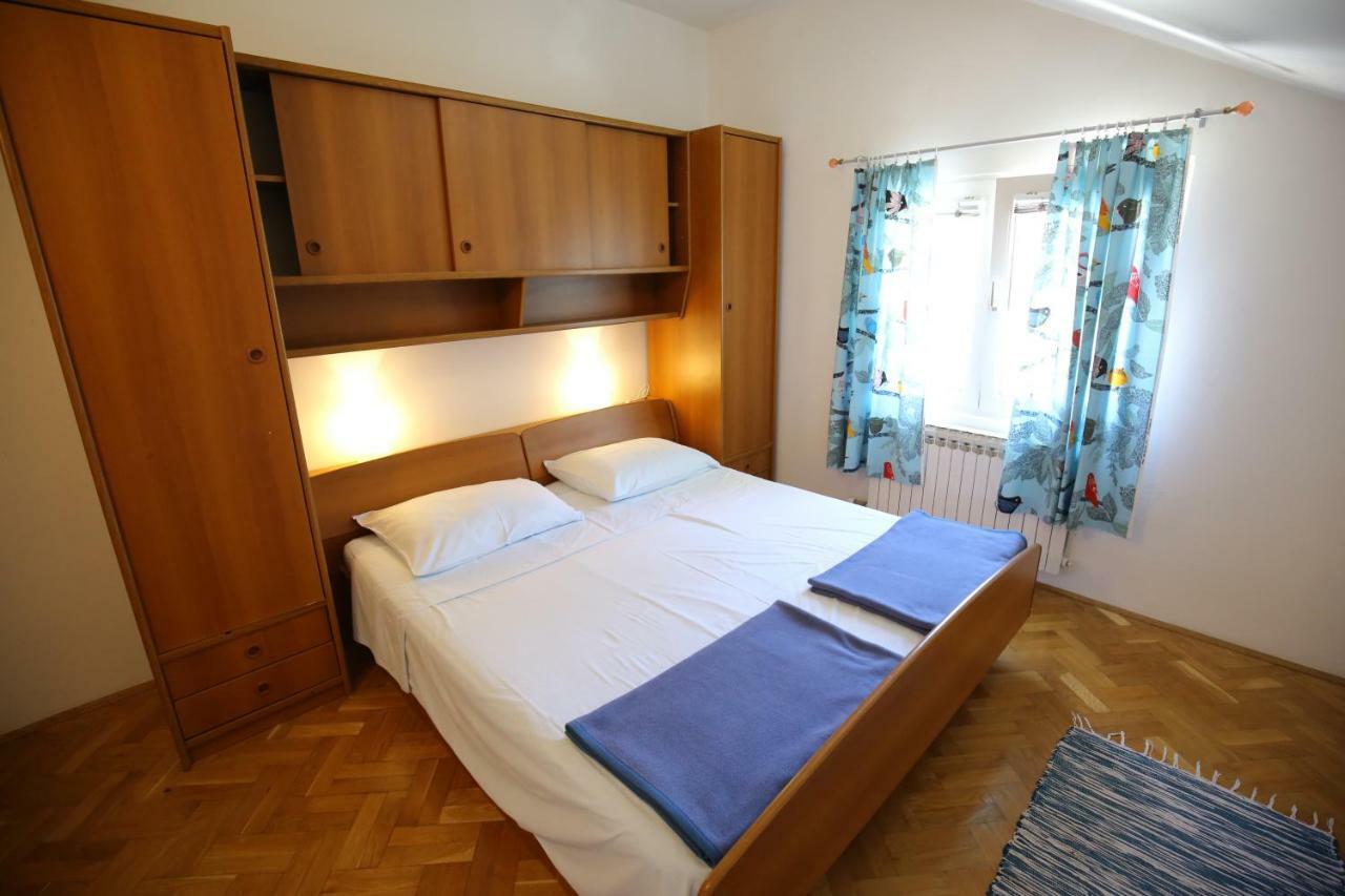 Apartments Paleka Petrcane Ngoại thất bức ảnh